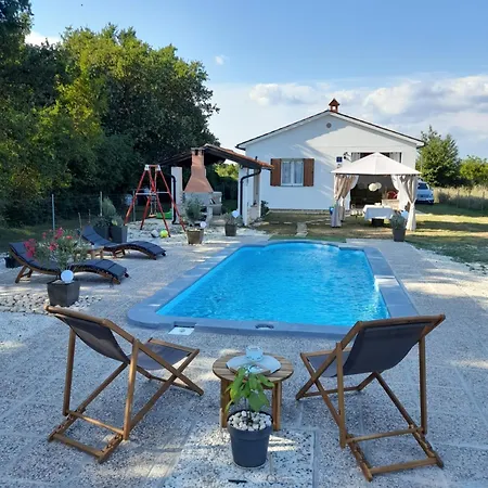 Kuca Za Odmor Natura * Sisan